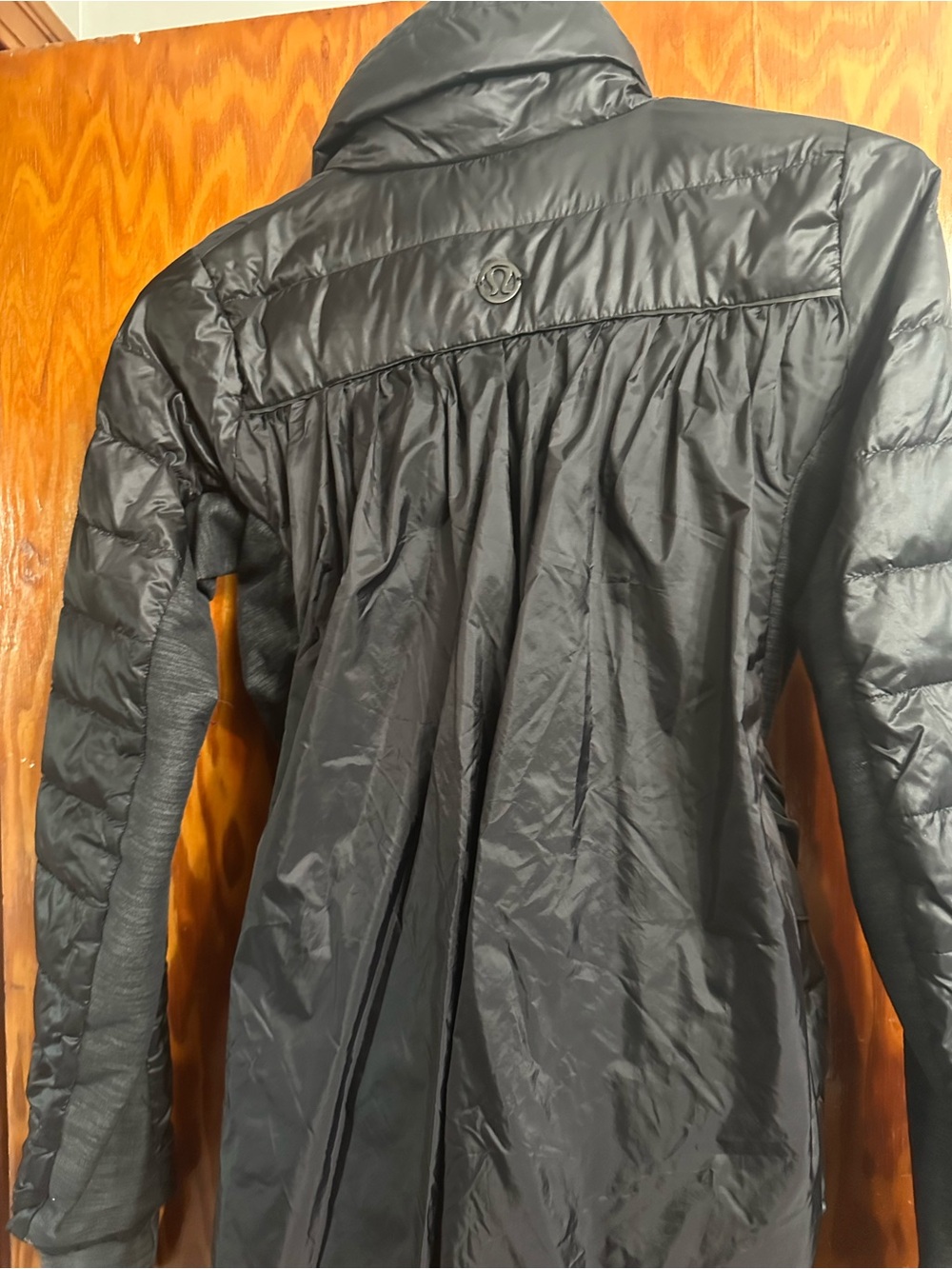 Lululemon Black quilted jacket - Picture 2 of 7